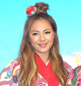 MAX LINA �iC�jORICON NewS inc. 