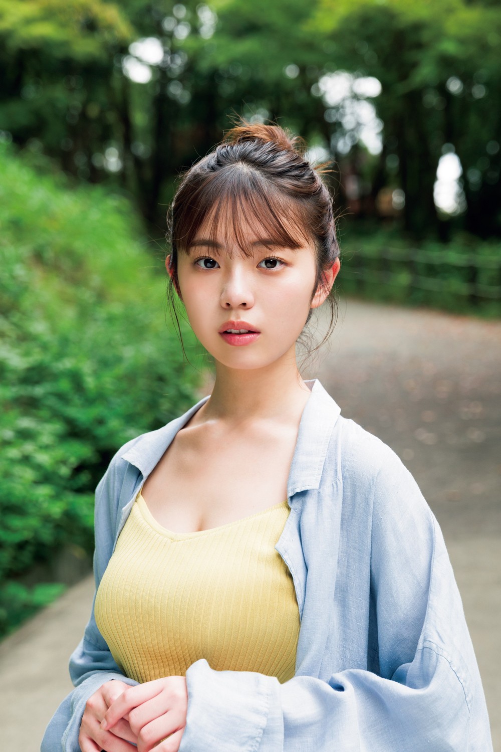 菊地姫奈　顔 画像・写真 | “完売クイーン”菊地姫奈『サンデー』初表紙 グラビアテーマは休日満喫の「ひなやすみ」 5枚目 | ORICON NEWS