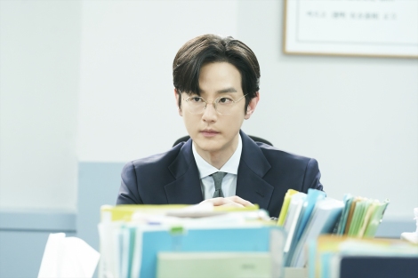 Hulu�v���~�A�w�����Ƃ��Ȃ���҂��Ă��܂����x�Ɛ�z�M���iC�j2023 KT StudioGenie.,Co.Ltd 