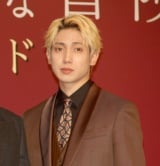 �~���[�W�J���w�W���W���̊�Ȗ`�� �t�@���g���u���b�h�x���씭�\�L�҉�ɓo�d�����L�V�����Y �iC�jORICON NewS inc. 