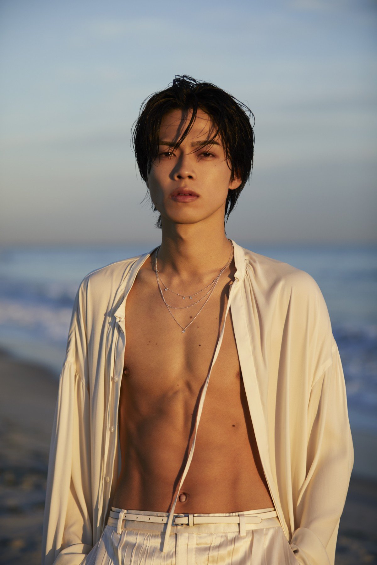 コムドット・やまと、初のソロ写真集発売決定 「正直過去1のクオリティ