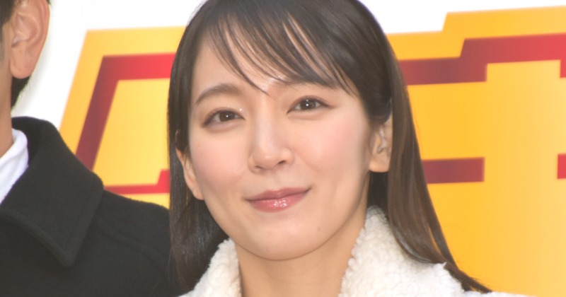 吉岡里帆、ドラマ撮影で学生映画の監督と邂逅「一緒に夢を追いかけた友だちと現場で会えるなんて」 | ORICON NEWS