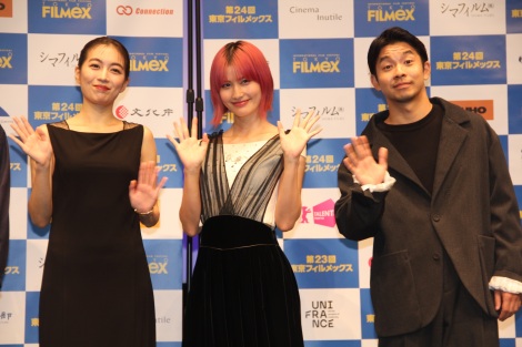 �f��w�M�̂��ƂɁx�̕��䂠�����ɓo�ꂵ���i������j�ؗ������A���{���A���쑾�� �iC�jORICON NewS inc. 