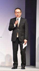 ��ː���wUL�EOS Questions�x�v���W�F�N�g���\��ɓo�d�����R���G���� �iC�jORICON NewS inc. 