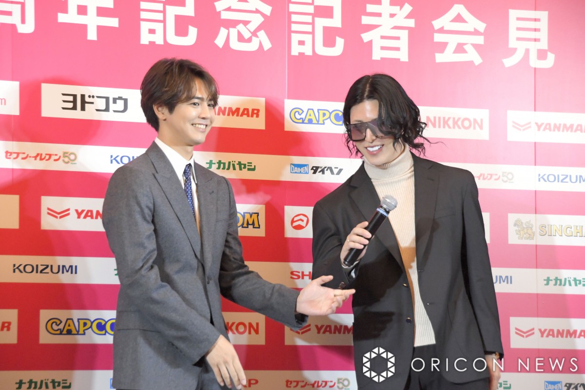 GENERATIONS片寄涼太、ビシッとグレースーツ→さわやか桜色のセレッソ