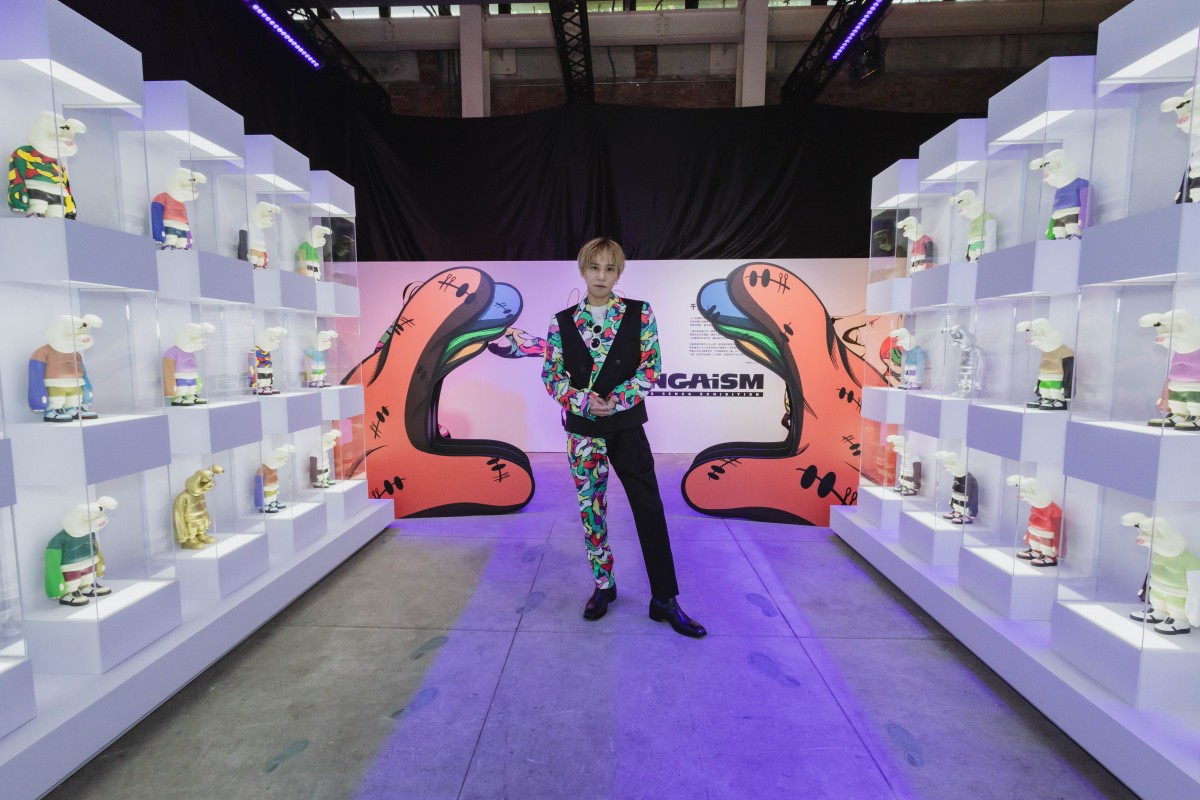 キスマイ千賀健永、台北で海外初の個展スタート リメイクスニーカーや