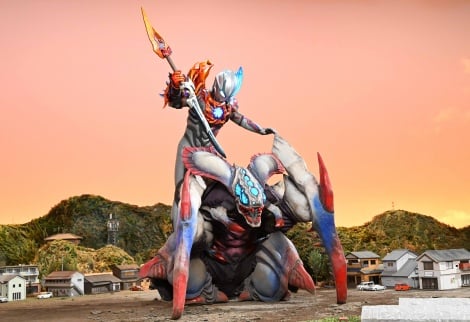 画像・写真 | 『ウルトラマンブレーザー』で日常回 日本怪獣損害 