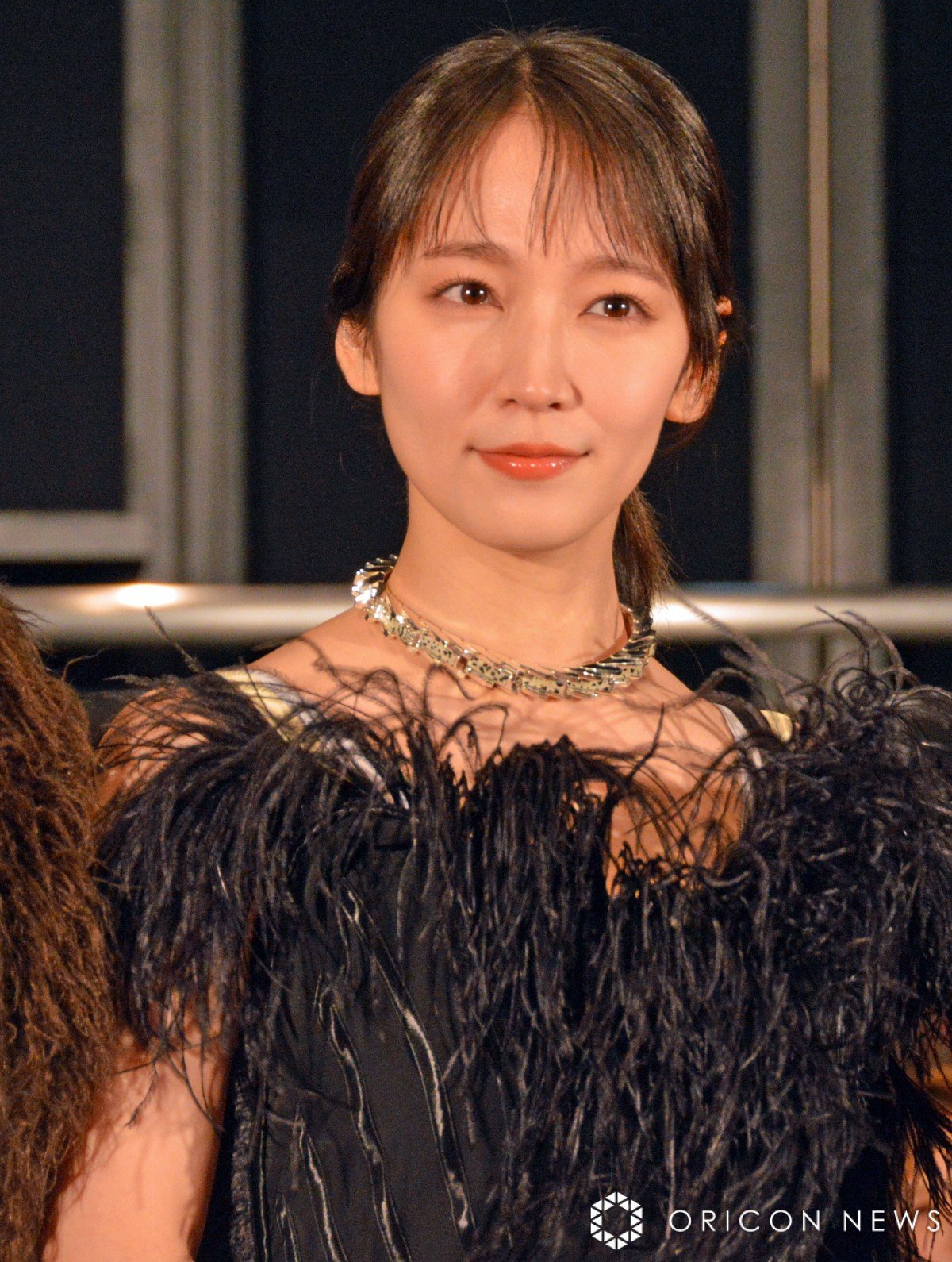 画像・写真 | 吉岡里帆、殴られ首絞められ…バイオレンス撮影で自分の姿に衝撃「知らないおじさんが映ったのかと」 1枚目 | ORICON NEWS