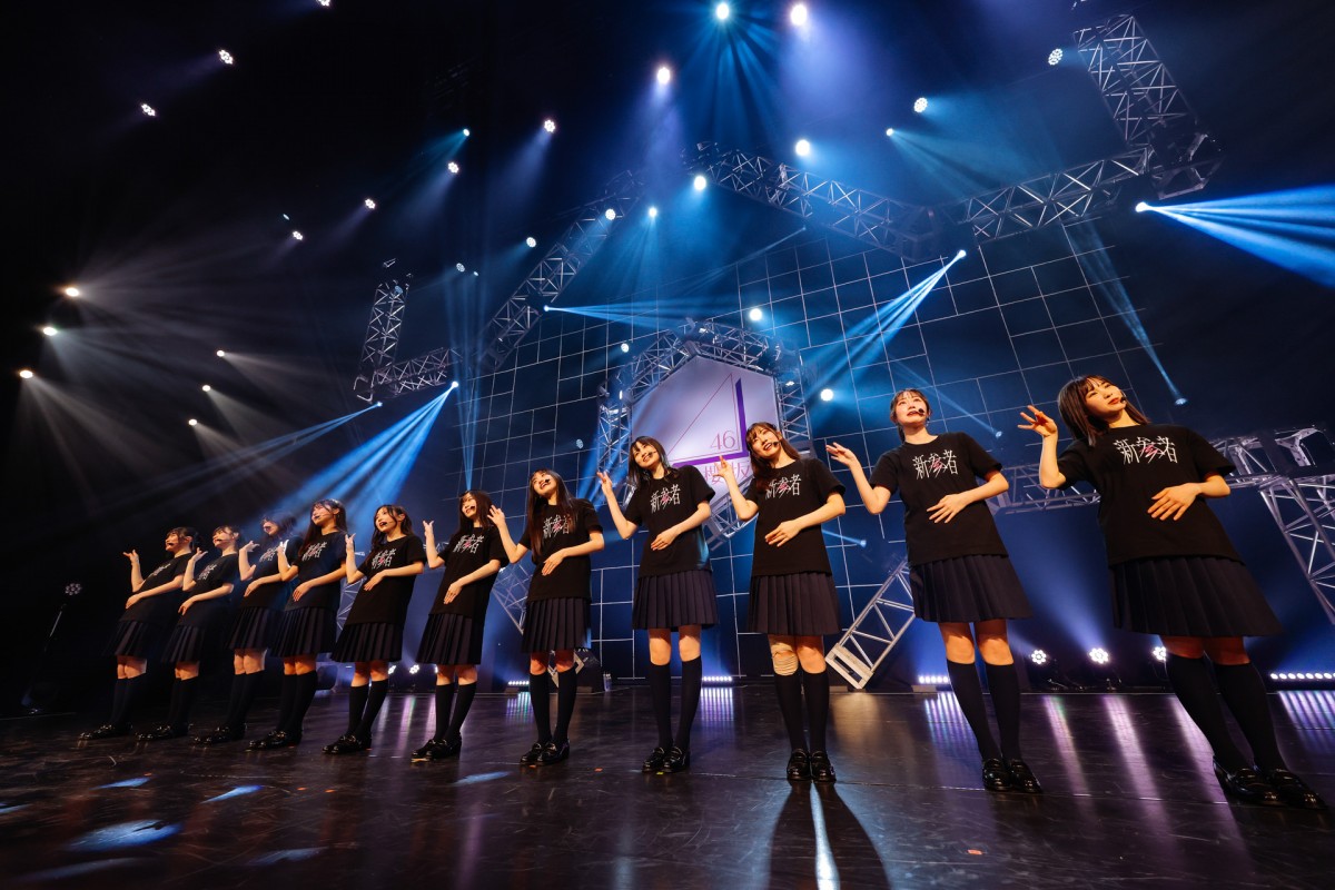 櫻坂46 未使用　新品　三期生ライブ　トラックジャケット　XLサイズ 櫻坂46 「三期生ライブ」SPECIAL SITE