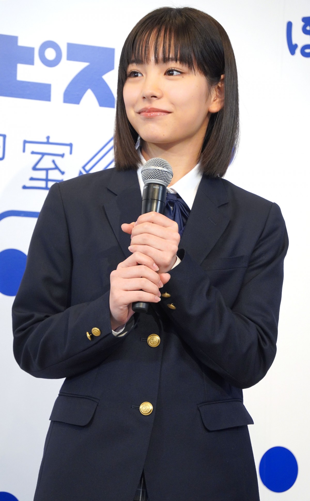 黒木千晶アイコラ 画像・写真 | 17歳・當真あみ、制服姿に照れ笑い “カルピスクイズ”全問正解で安堵 5枚目 | ORICON NEWS