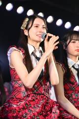 水島美結が初選抜に涙=『AKB48劇場18周年特別記念公演』より(C)AKB48 