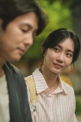 �w�����Ă���ƌ����Ă���x��5�b���@�f�B�Y�j�[�v���X �X�^�[�ɂēƐ�z�M���iC�j2023 KT Studio Genie Co., Ltd 