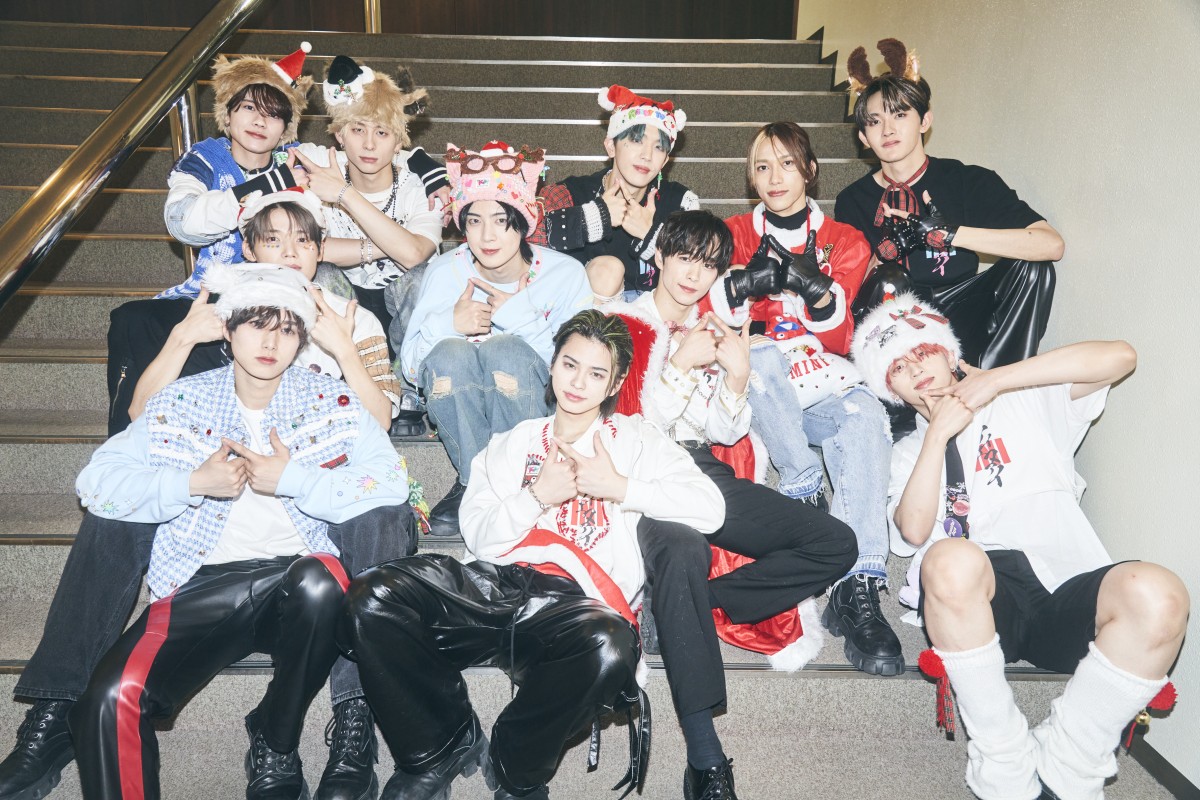 INI、クリスマス仕様の衣装を披露 全国アリーナツアー完走に木村柾哉