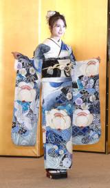 �w2024�N AKB48 ��\�΂̂ǂ��x�Ő��ꒅ�p���I������������ (C)ORICON NewS inc. 