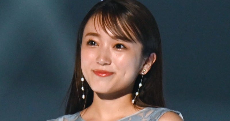 矢吹奈子、ビキニ姿で美ボディあらわ「セクシー過ぎるんよ」「水着姿始めて見た」「衝撃的可愛さ」 | ORICON NEWS