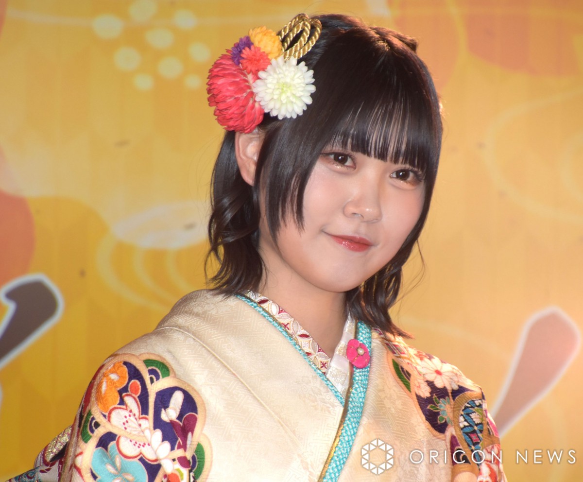 藤沢莉子　3ヶ月コンプ・寄り直筆、ブルハワMV中引き ≒JOY 3rdシングル『ブルーハワイレモン』歌唱衣装ver. / 藤沢