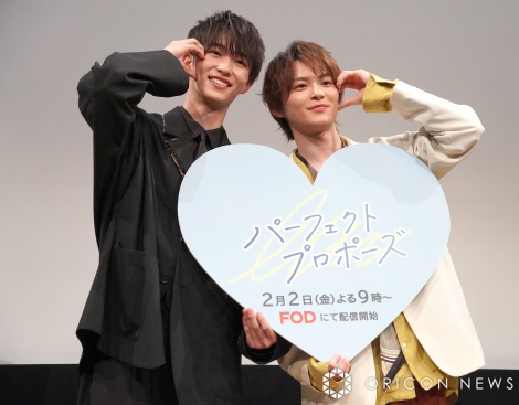 �҂����Ԃ͋��q����i�E�j�̕G�̏ゾ�Ɩ��������쑺�N���i���j �iC�jORICON NewS inc. 