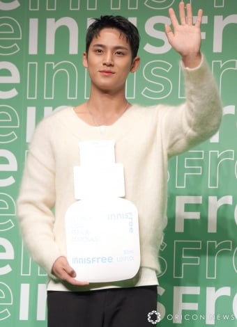 �wINNISFREE�x�V�X��PR���\��ɓo�ꂵ��SEVENTEEN�EMINGYU �iC�jORICON NewS inc. 