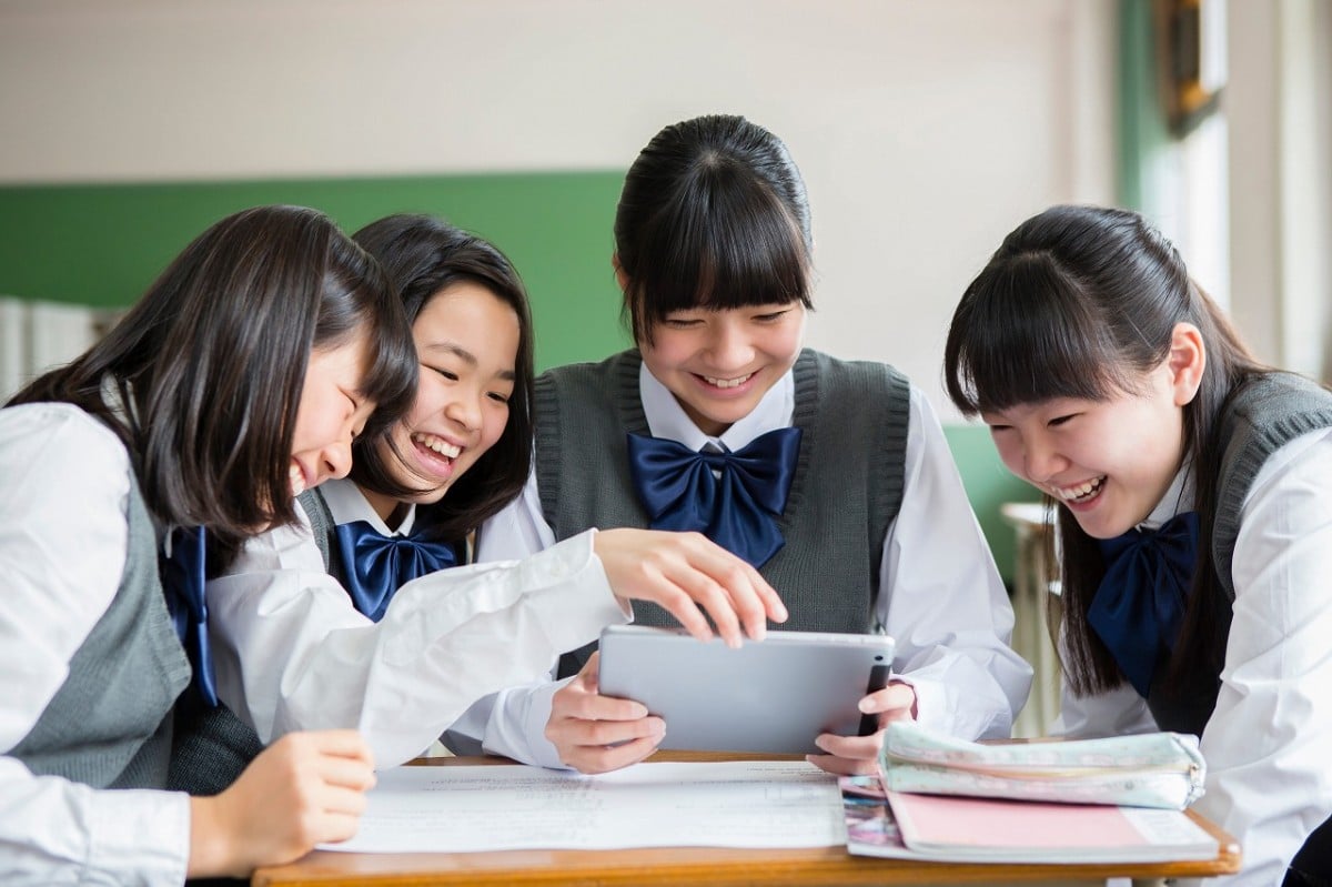 ＪＳ小学生高学年 個人撮影 2023年下半期“JS”女子小学生トレンド発表 好きな有名人は目黒蓮＆友だちとの話題は推しの子【各順位掲載】 | ORICON NEWS