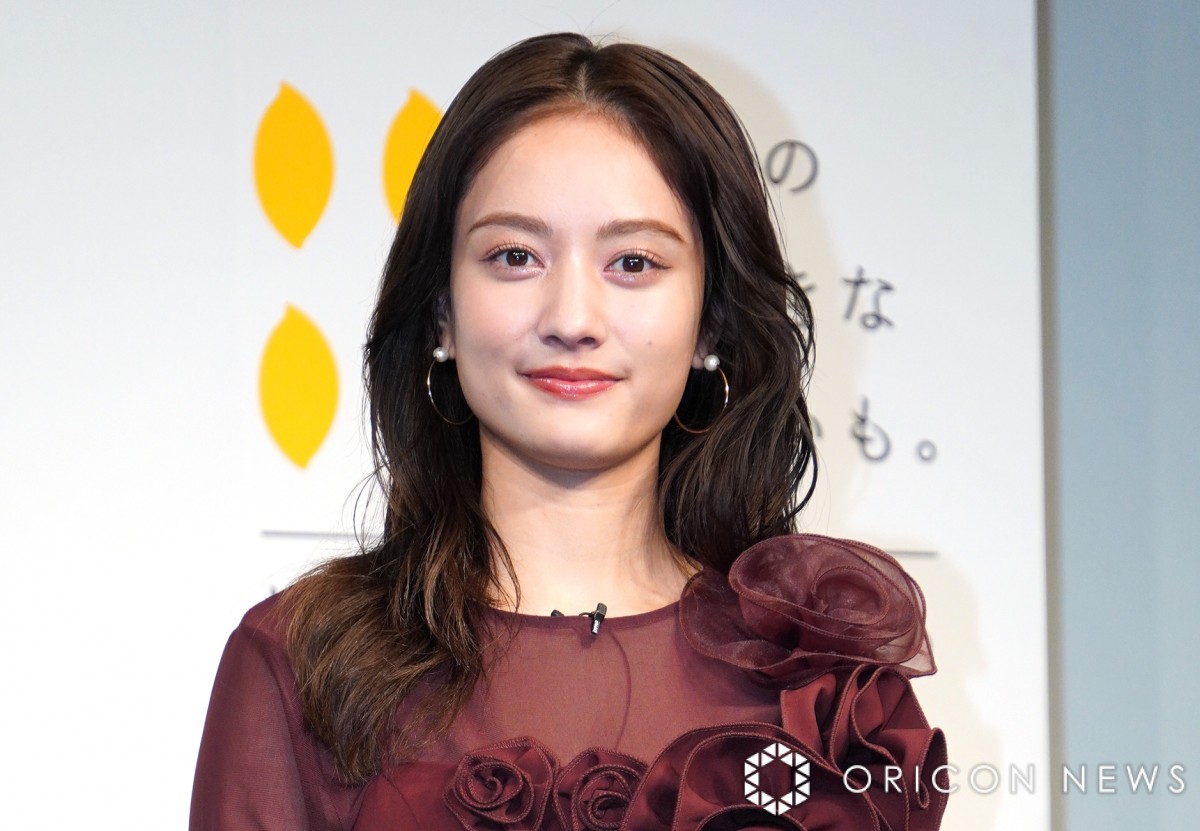 タレント MALIA 谷まりあ、実妹と“顔出し”2ショット「美人姉妹」「2人ともかわいい」 | ORICON NEWS
