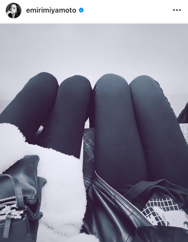 バイオリニスト宮本笑里、9歳娘との“親子2ショット”披露「やっぱり