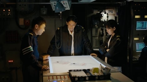 ��ʎʐ^�i�����j�[���i�ʖ؍G�j�A�����i���삠���݁j��Amazon Original�h���}�w���ق̊͑� �V�[�Y��1�@�`�����p��C��`�x2��9�����Prime Video�ɂĐ��E�Ɛ�z�M�iC�j2024 Amazon Content Services LLC OR ITS AFFILIATES.����^���킮���������w���ق̊͑��x�i�u�k�Ёu���[�j���O�v���ځj 