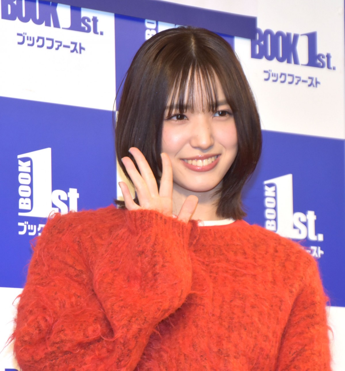 下尾みう、1st写真集のお気に入りは“エヴァ初号機”カット「まさか使われると思わなかった」 聖地・山口で撮影 | ORICON NEWS