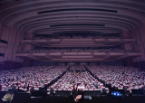 ؂Ȃ܂łc5000lȏ̃t@ꂵwYOONA FAN MEETING TOUR:YOONITE in YOKOHAMAx 