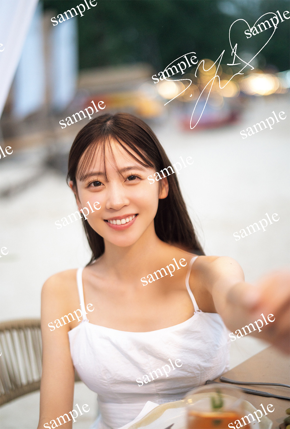 フルーツジッパー　櫻井優衣　写真集　パネル展　　サイン入り　匿名配送 FRUITS ZIPPER【Official】 on X: 