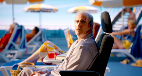 �f��w�{�[�͂�����Ă���x�i���J���j�iC�j2023 Mommy Knows Best LLC, UAAP LLC and IPR.VC Fund II KY. All Rights Reserved. 