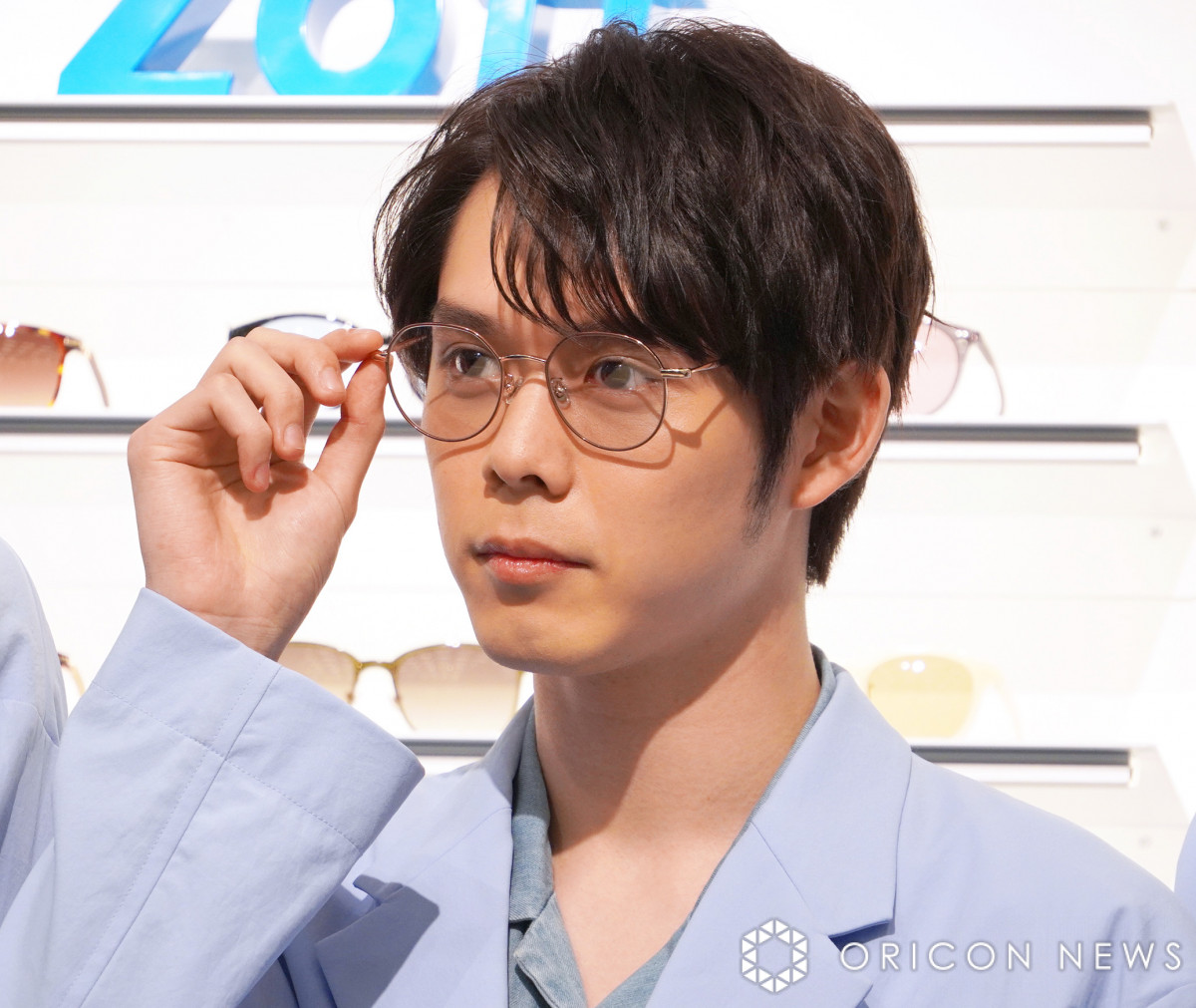 兵頭功海、『下剋上球児』根室役は「メガネに感謝」 Zoff1日店員
