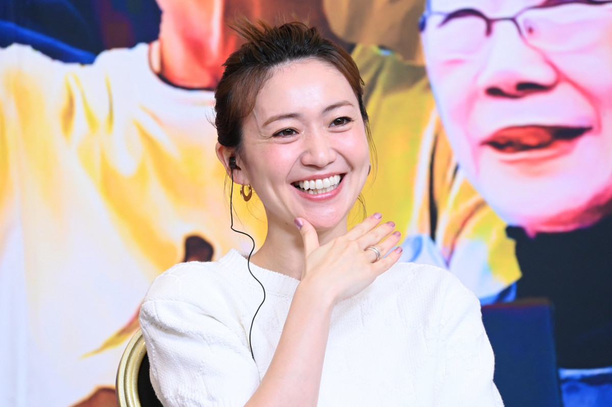 大島優子　メガネ 画像・写真 | 『オモウマい店』お椀からごはんが突き出る“マンガ盛り” 店主は「少ないの嫌や」「盛って盛って」 8枚目 | ORICON NEWS