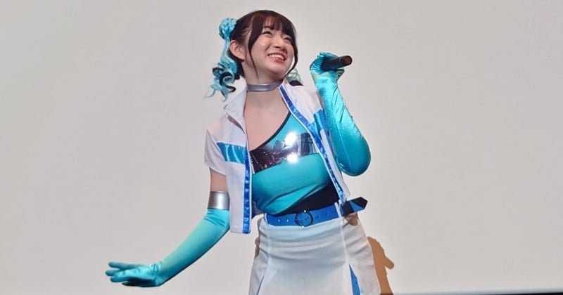 進藤あまね、『仮面ライダー555』スマートレディ姿でイベント