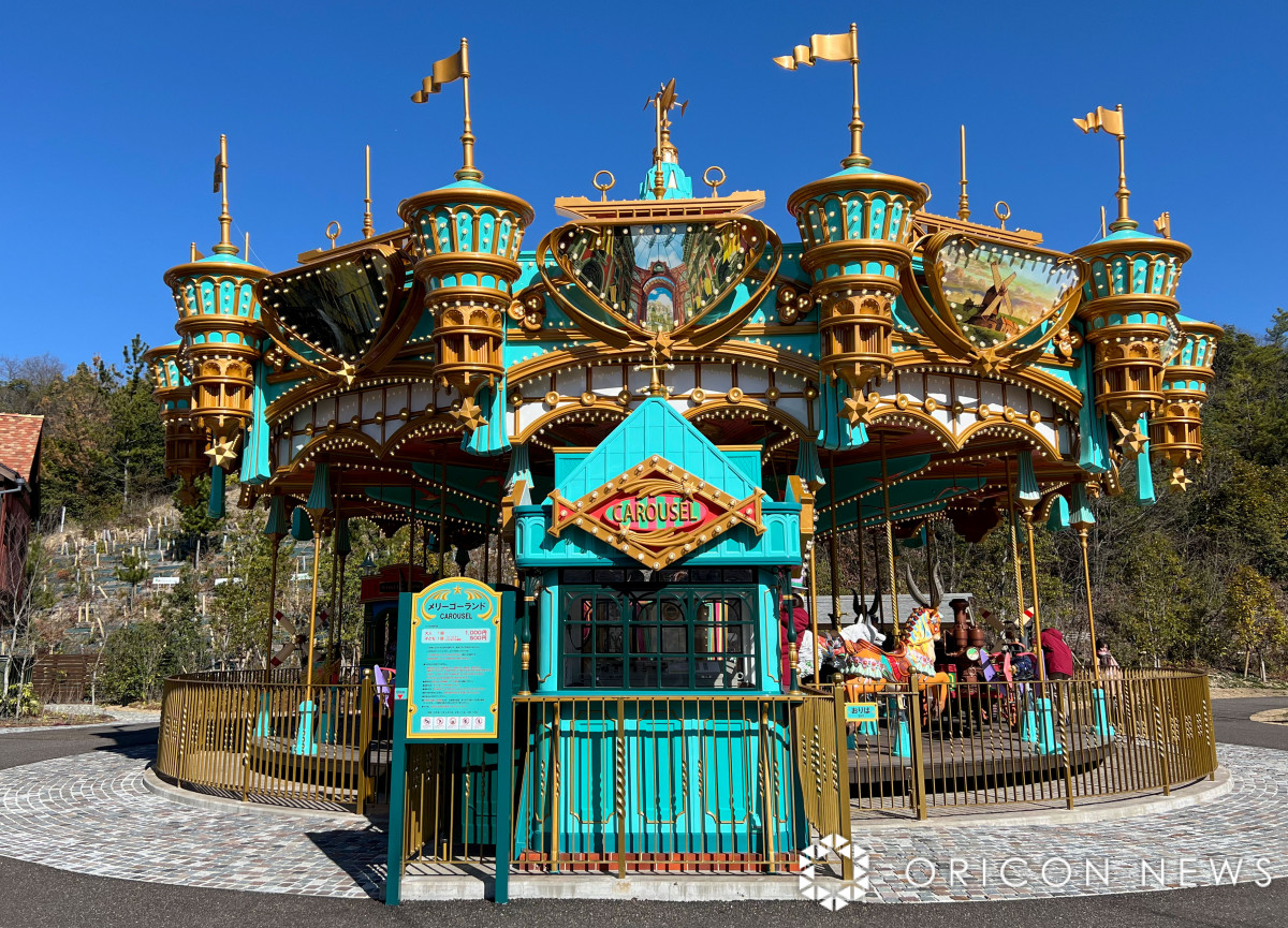 ジブリ 魔女の谷 フレーム付カレンダー 2026メリーゴーランド ジブリ