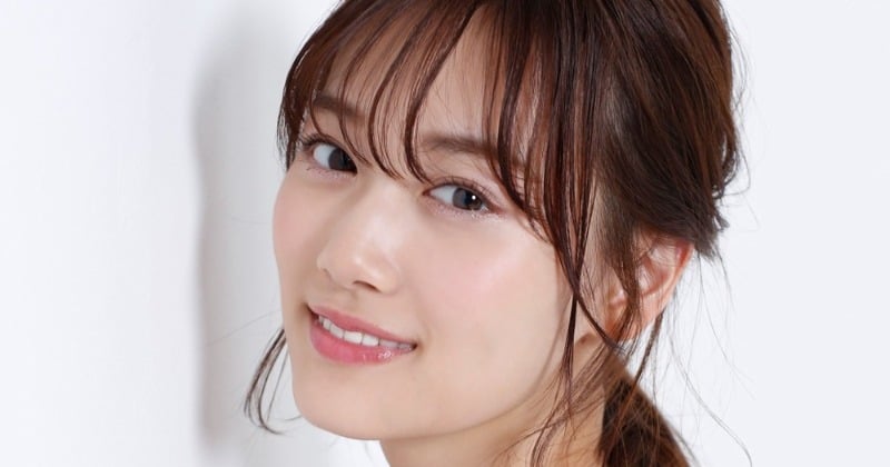 山下美月、“ぴたぴた”超ミニワンピで圧巻美ボディライン「色気爆発してません!?」「圧倒的ヒロイン」 | ORICON NEWS