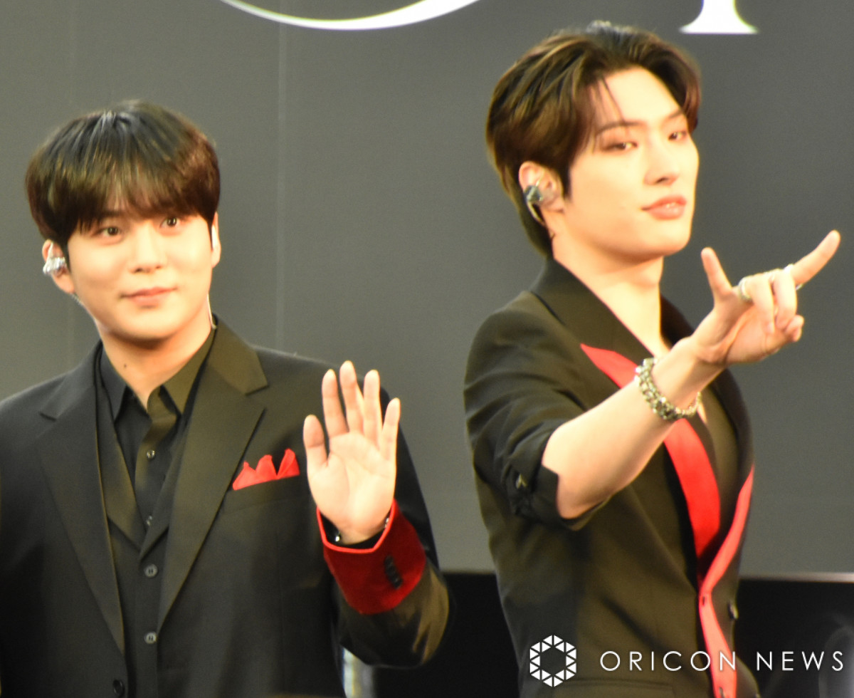 ATEEZ 対面 サイン会 ジョンホ 画像・写真 | ATEEZ「たくさん期待してください」 日本語あいさつで