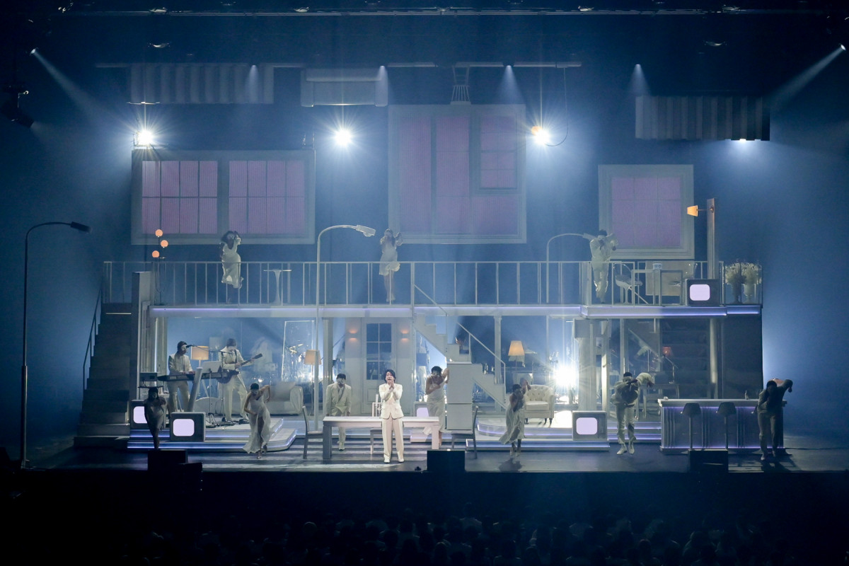 oh̘gg݂𒴂ptH[}XŖMrs. GREEN APPLE 