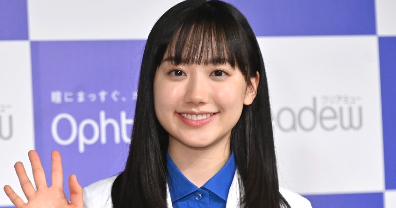 芦田愛菜、ペンのキャップ開けられず赤面 ハプニングに「かわいい…」の