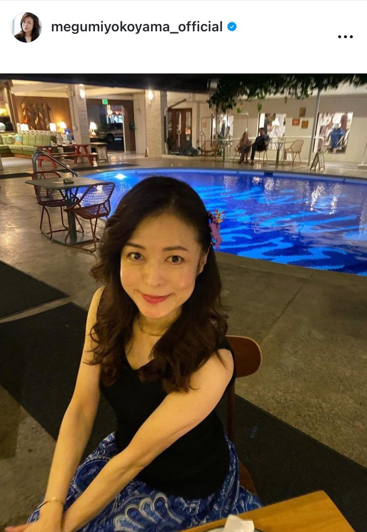 横山めぐみ、ヌード 画像・写真 | 54歳・横山めぐみ、ハワイの海で美ボディ全開 谷間や太もも美脚あらわな姿に「セクシー」「ダイナマイト」 6枚目 | ORICON  NEWS