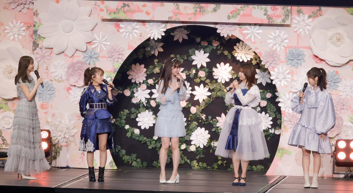 峯岸みなみ、柏木由紀卒コンで第1子妊娠を祝福される “丸刈り”時代の