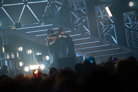 �ySIXFONIA 1st One Man Live - Desperate Track -�z 