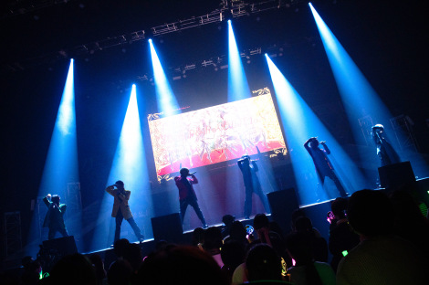 �ySIXFONIA 1st One Man Live - Desperate Track -�z 