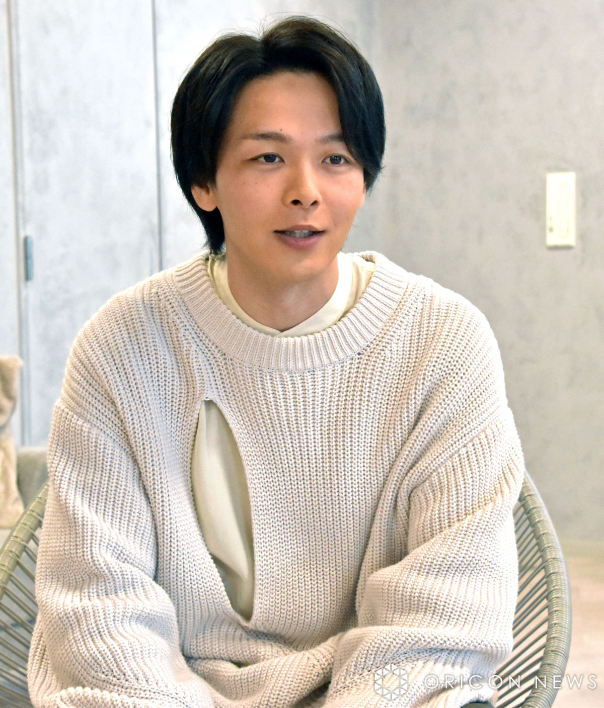中村倫也の料理連載「中村倫也のやんごとなき雑炊」で本人着用エプロン　新品 THE やんごとなき雑炊」中村倫也 [エッセイ] - KADOKAWA