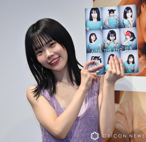 1st�ʐ^�W�w���F�x�����L�O�u�A�C�i�E�W�E�G���h photo exhibition�]���F�]�v�̈͂ݎ�ނɓo�ꂵ���A�C�i�E�W�E�G���h �iC�jORICON NewS inc. 