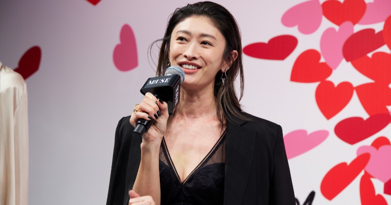 山田優、セクシー＆クールなボディースーツで魅了 ランジェリー撮影時