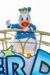 TDL�ŐV�X�y�V�����C�x���g�w�h�i���h�̃N���b�L�[�E�_�b�N�V�e�B�x��9���X�^�[�g�I �J���ɐ�삯�G���^�[�e�C�����g�v���O�����u�N���b�L�[�Z���u���[�V�������h�i���h�E�U�E���W�F���h�I�v����s���J�iC�jDisney 