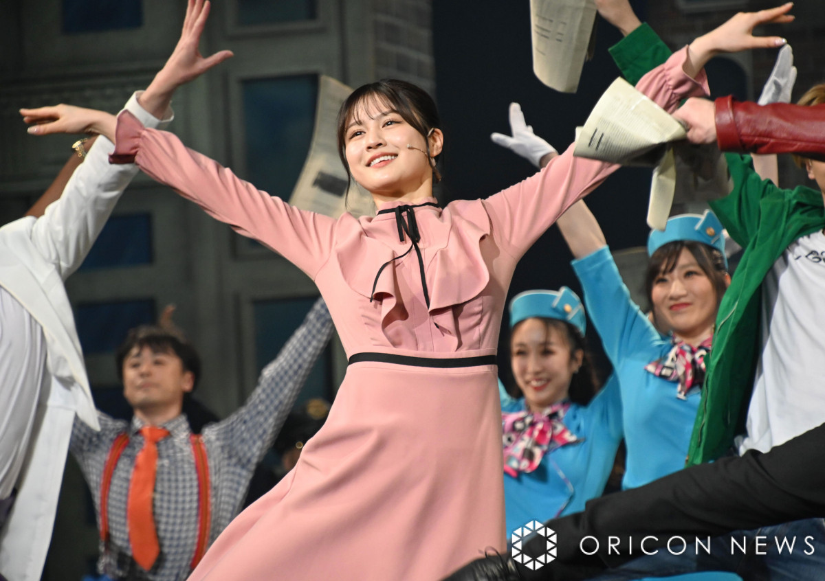 wEndless SHOCKxQlvɓoꂵT؍46ET (C)ORICON NewS inc. 
