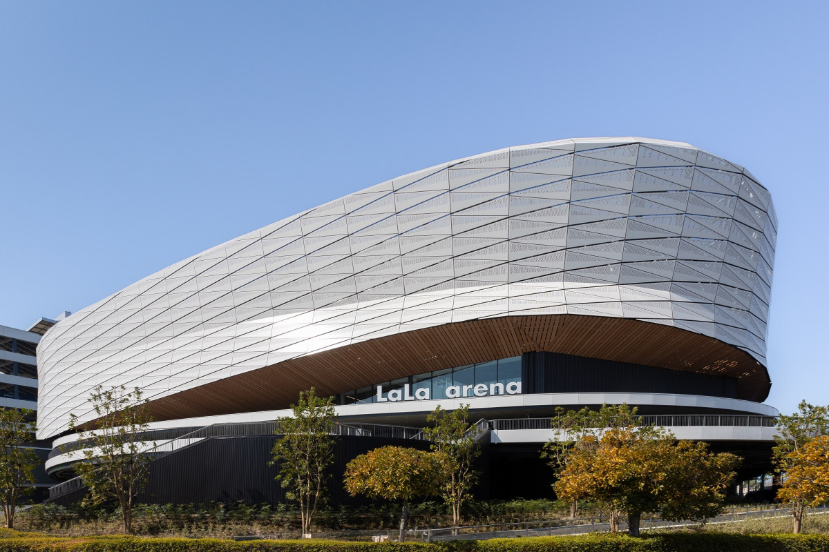 tDs̃A[i{݁uLaLa arena TOKYO-BAYv 