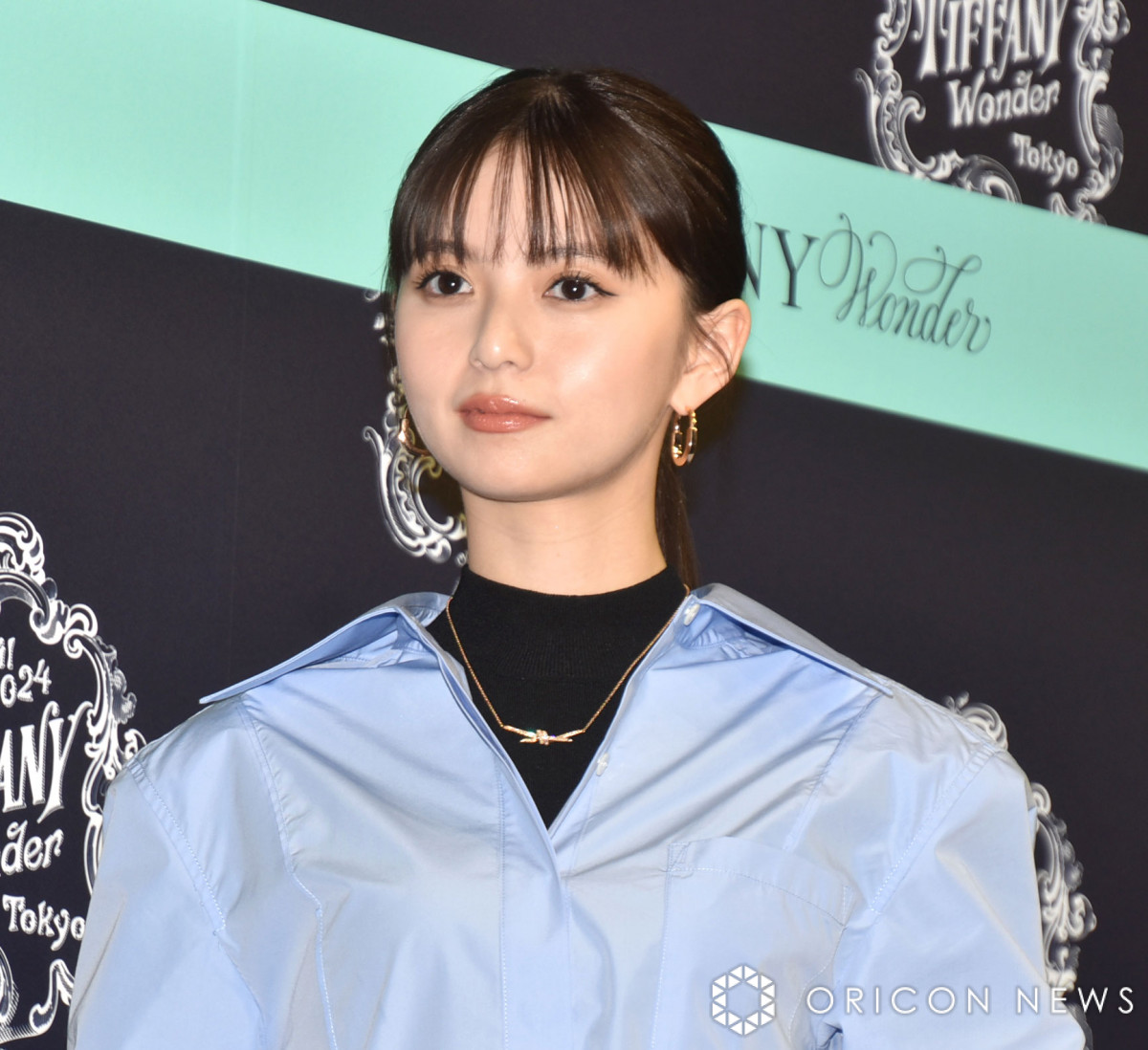 齋藤飛鳥、ティファニーのハイジュエリーに負けない輝き 笑顔を振りまく | ORICON NEWS