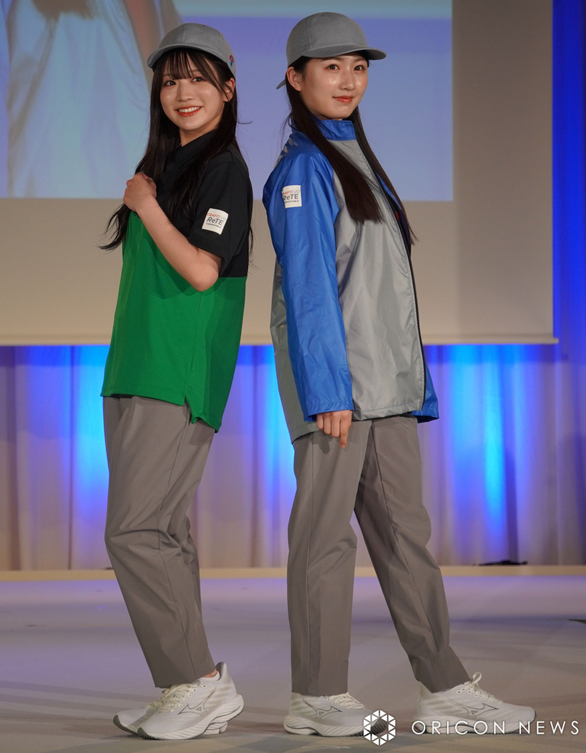 大阪関西万博 カナダ館スタッフユニフォーム 長袖シャツ 大阪関西万博